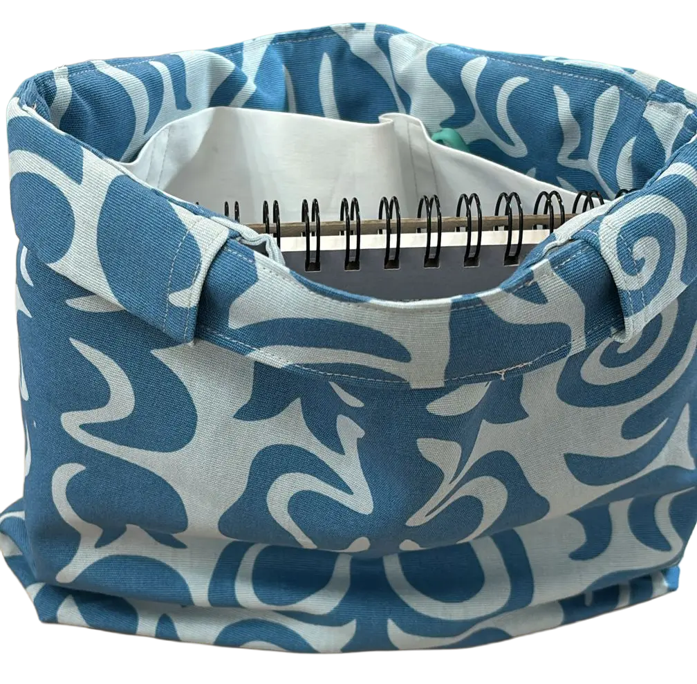 Enrichment Bag (white and blue, small)